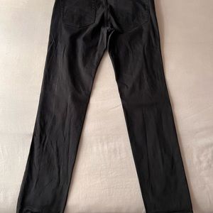 Men’s Free Assembly jeans in Black. Size 32x32